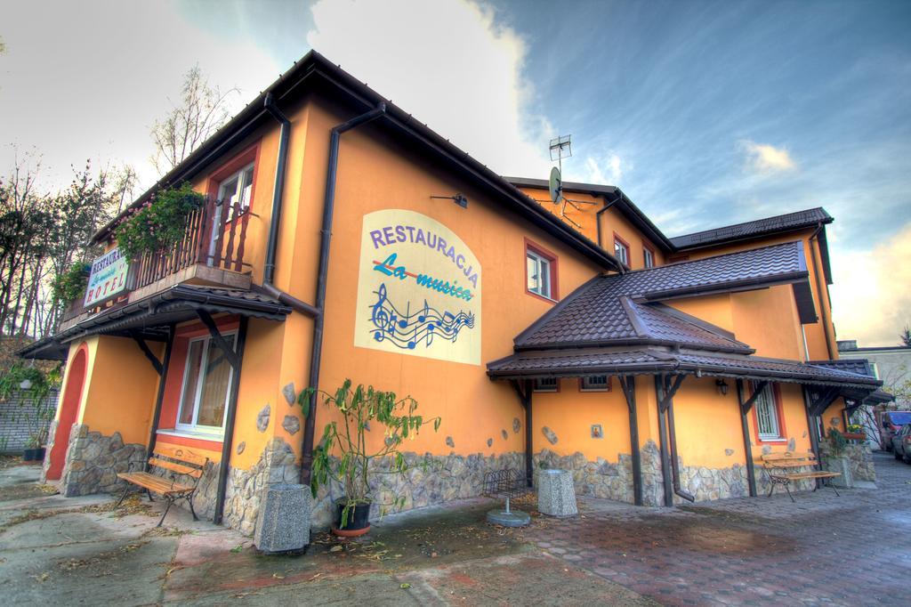 Hotel La-Musica Piaseczno  Exterior foto