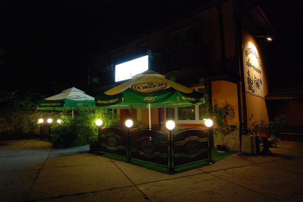 Hotel La-Musica Piaseczno  Exterior foto